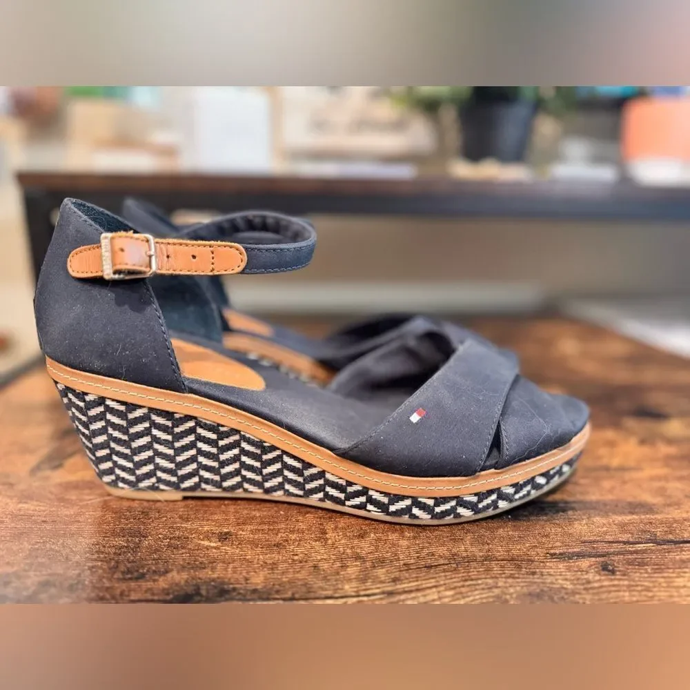 Tommy Hilfiger Women's Blue Wedge Sandals Size‎ 8.5